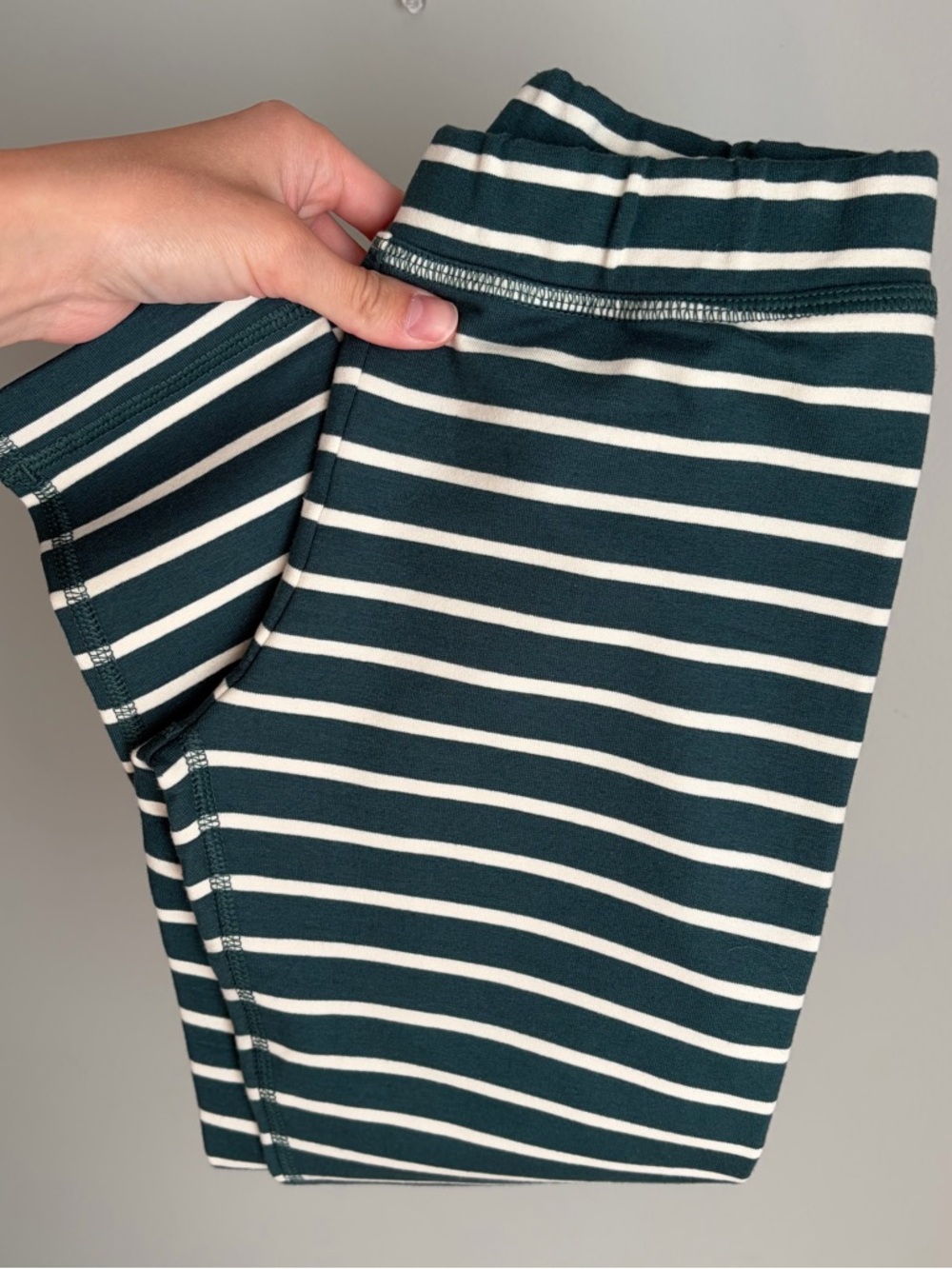 Hannah Andersson warm winter leggings striped 6/7Y